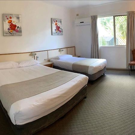 Wild Scotsman Motor Inn Gin Gin Qld Zewnętrze zdjęcie